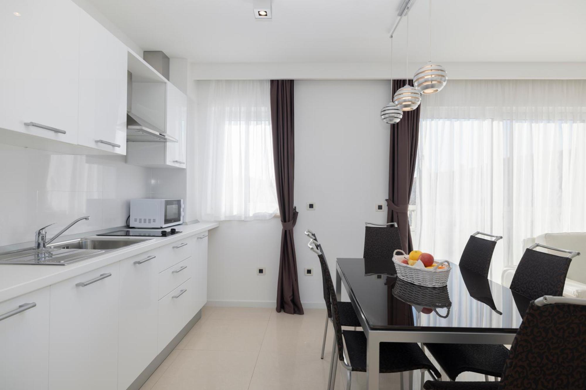 Villa 3M Tučepi エクステリア 写真