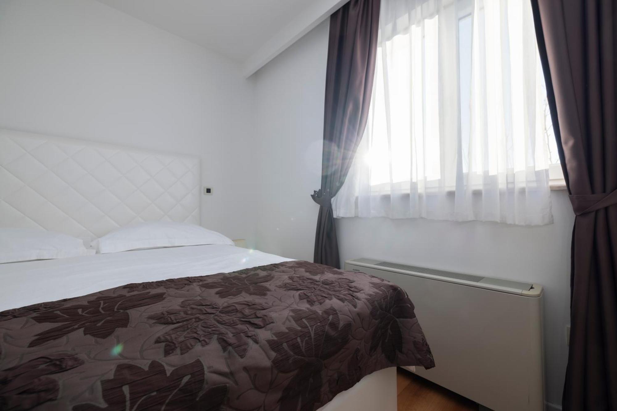 Villa 3M Tučepi エクステリア 写真