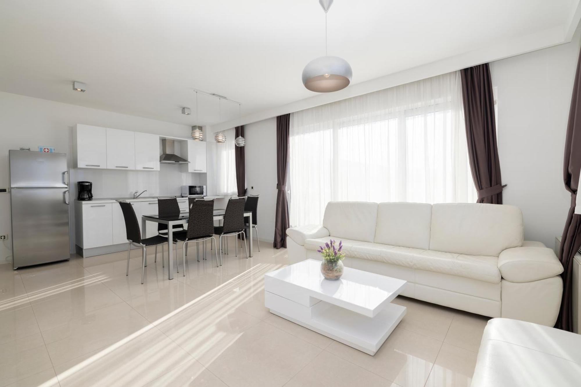 Villa 3M Tučepi エクステリア 写真