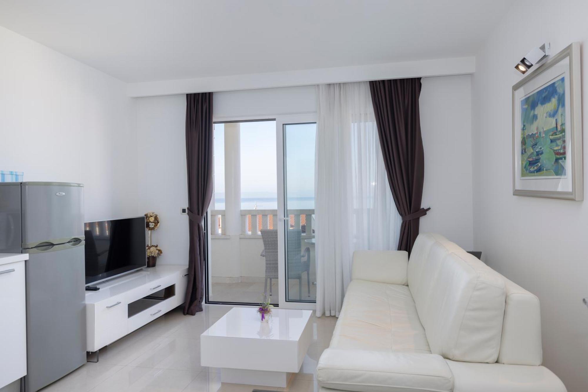 Villa 3M Tučepi エクステリア 写真